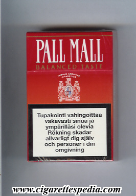 File:Pall mall american version famous american cigarettes balanced taste ks 20 h finland usa.jpg