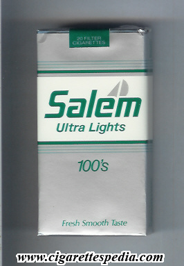File:Salem with yacht ultra lights l 20 s usa.jpg