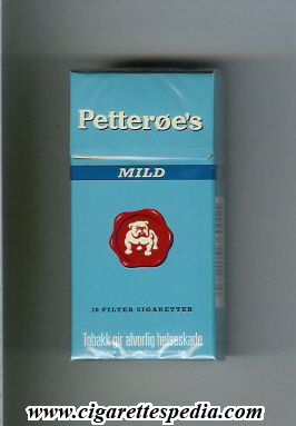 petteroe s with a dog in the middle mild ks 10 h norway