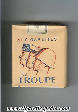 de troupe s 20 s with three soldieres france