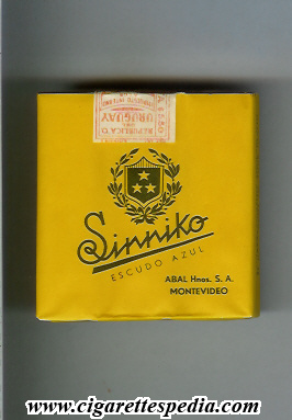 sinniko escudo azul s 18 s uruguay