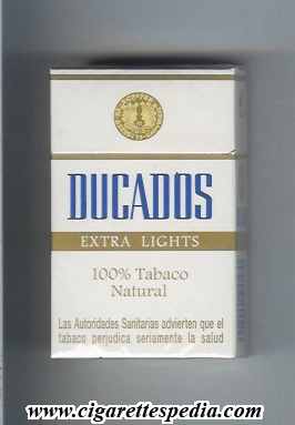 File:Ducados 100 tabaco natural extra lights ks 20 h white gold spain.jpg